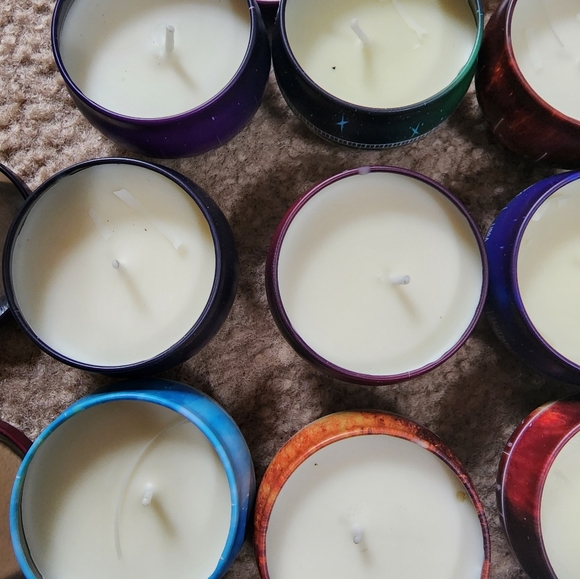 Beeswax Candles, Scented Candles, Decorative Candles in Tin - Picture 7 of 8